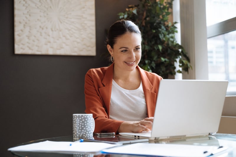 Deal-Based Workflows in HubSpot: Automating Sales Pipelines